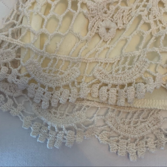 Crochet cream boho shorts size L with cream lining elastic waist hippie Shorts - Picture 4 of 11